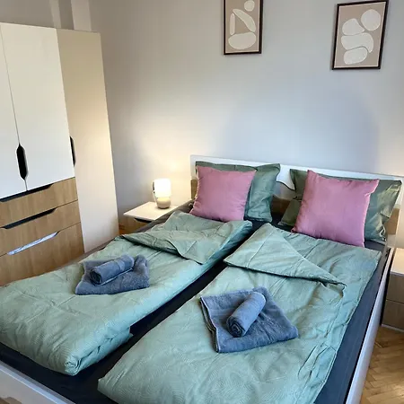 Elegant By Ndk And Vitosha Blvd With Free Parking Apartman *